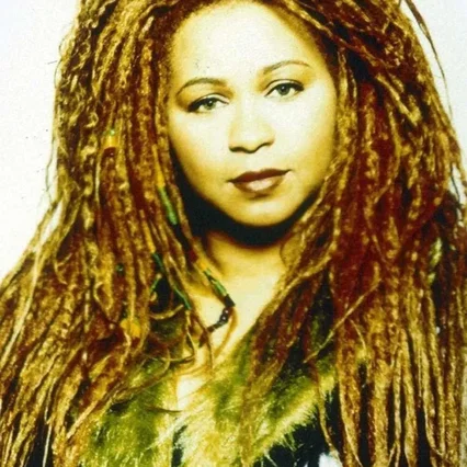  Rosie Gaines
