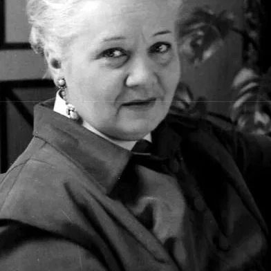  Solange Sicard