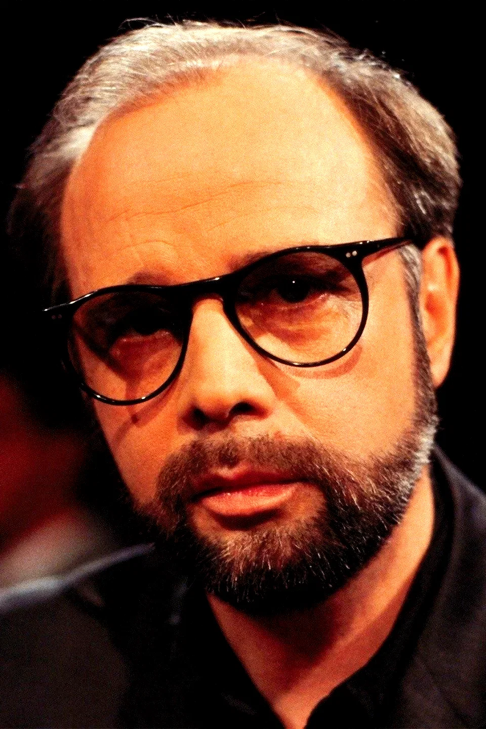  Robert Van Ackeren