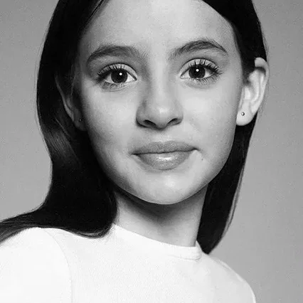  Alondra Valenzuela