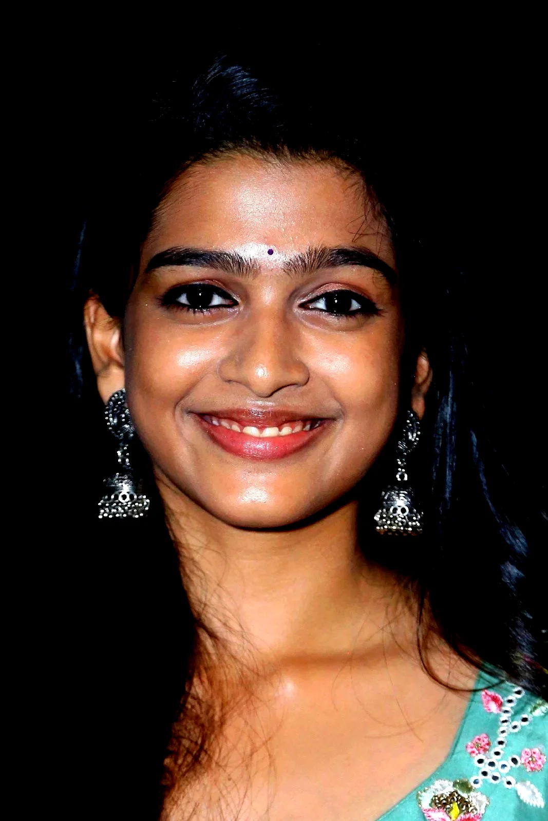  Ananthika Sanilkumar