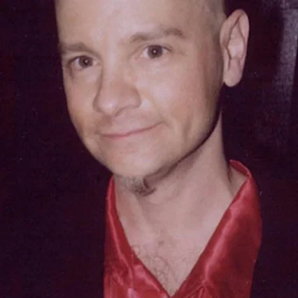 Todd Holoubek