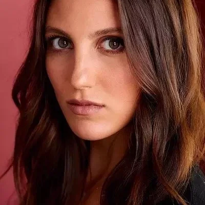  Gina Vitori