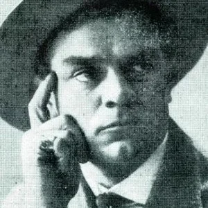  Lucien Bataille