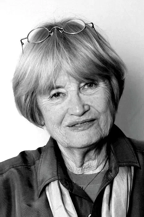 Jacqueline Veuve