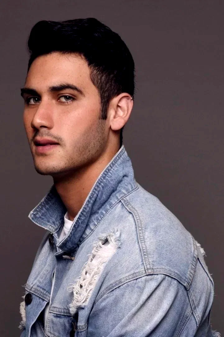  Alejandro Speitzer