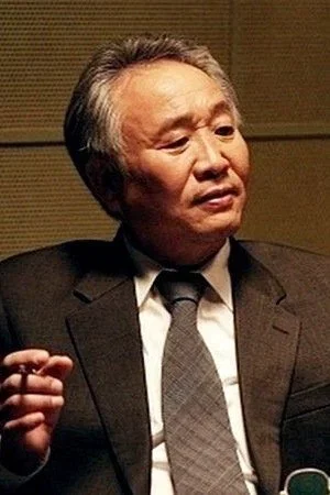  Yi Jong-gu photo