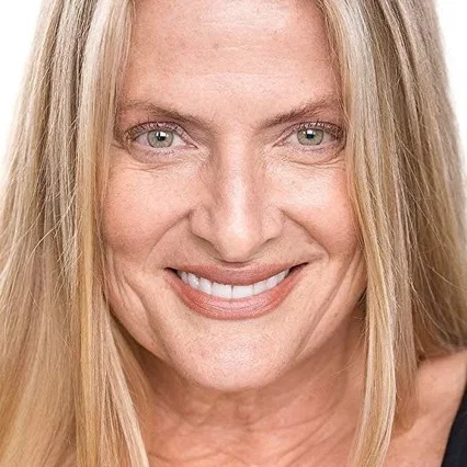  Jackie Moen