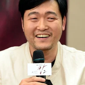 Photo star :  Lee Jun-hyeok