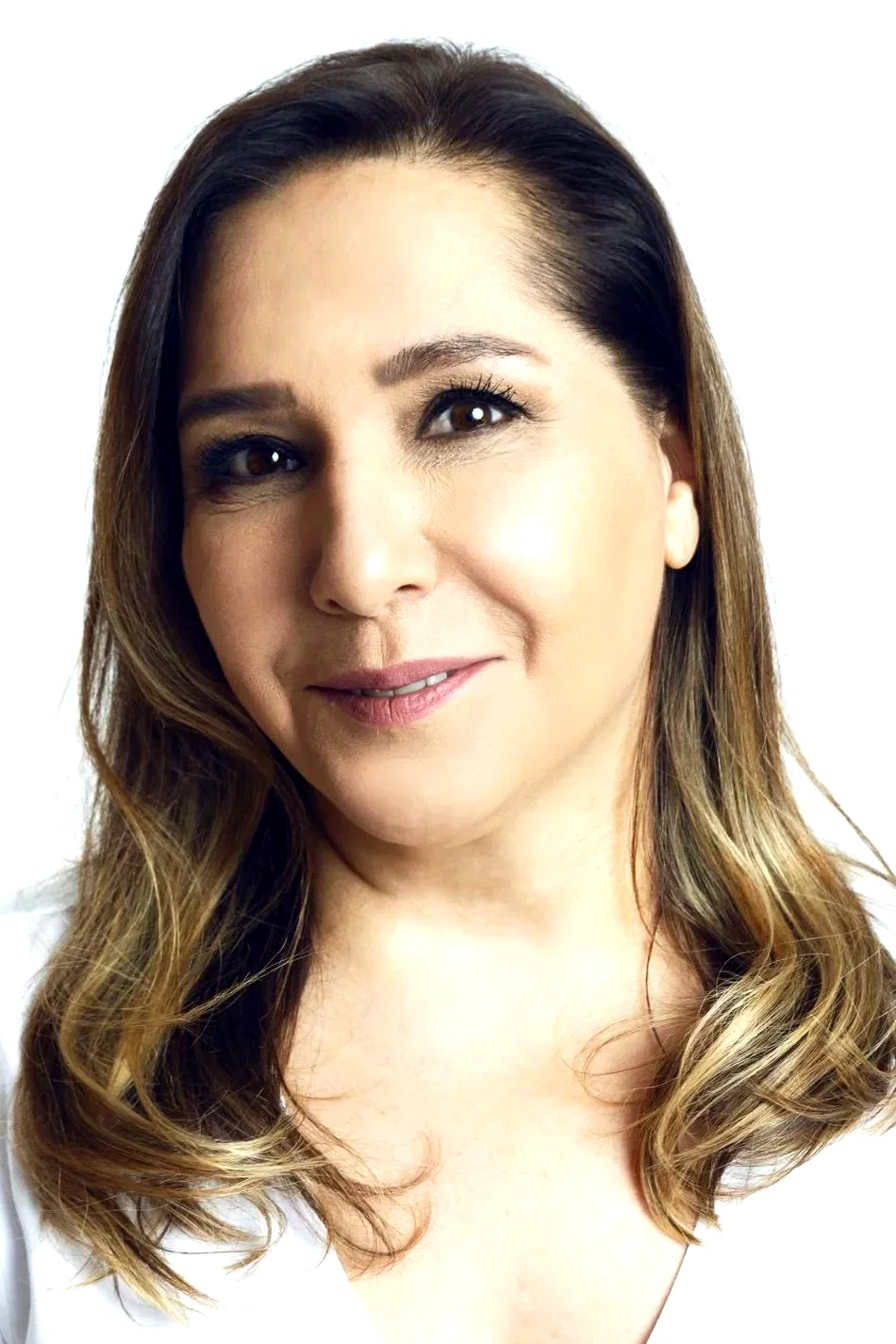  Gülhan Tekin