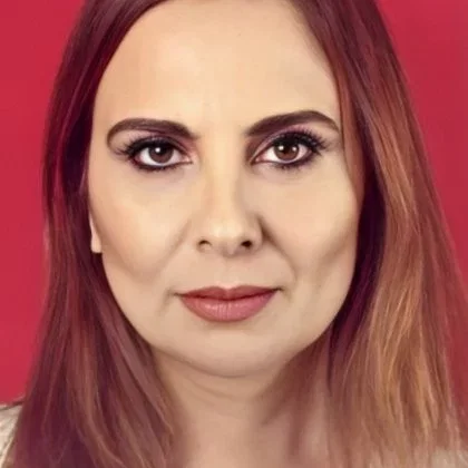  Goncagül Sunar