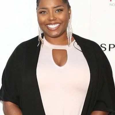  Shar Jackson