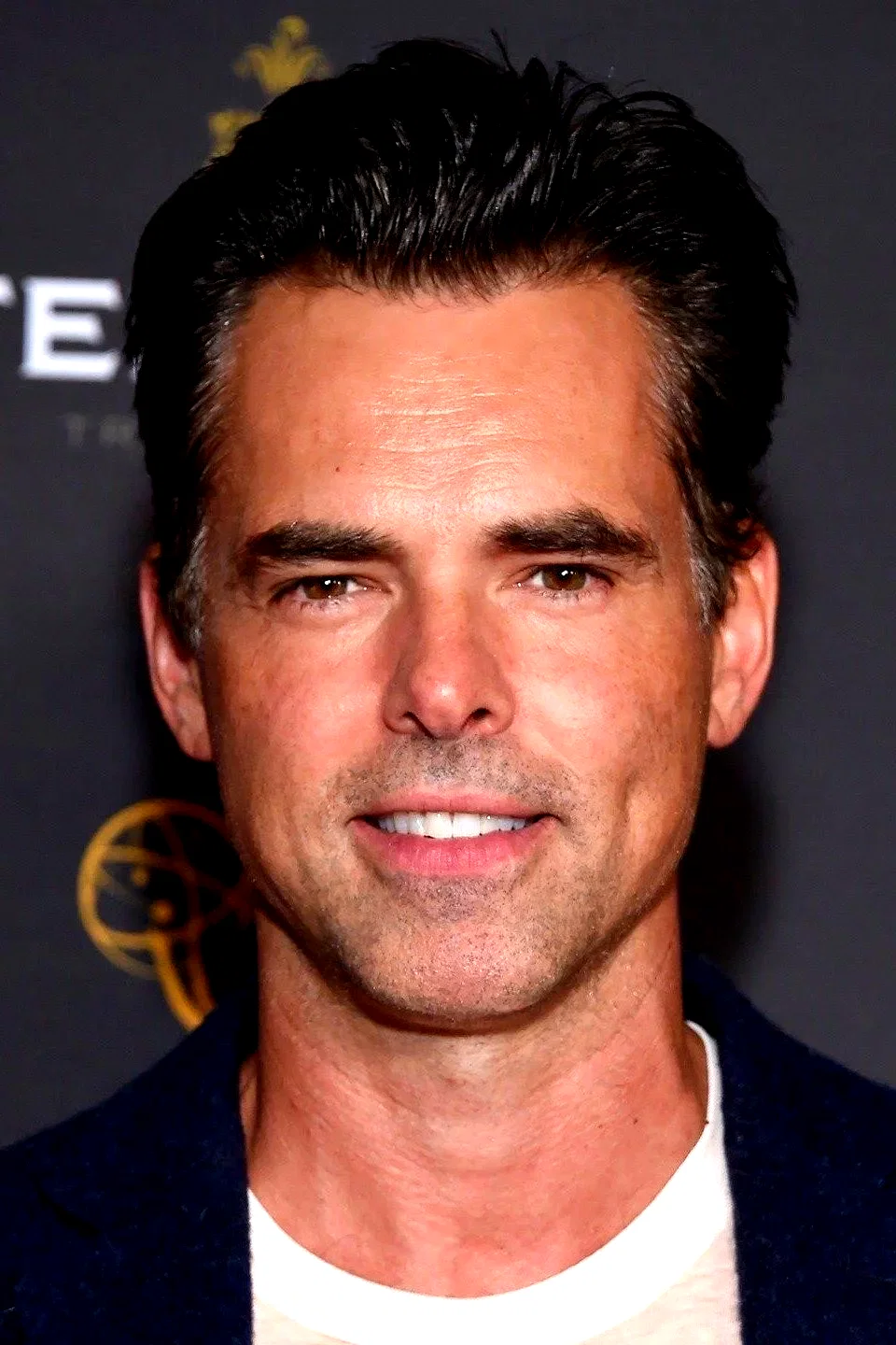  Jason Thompson