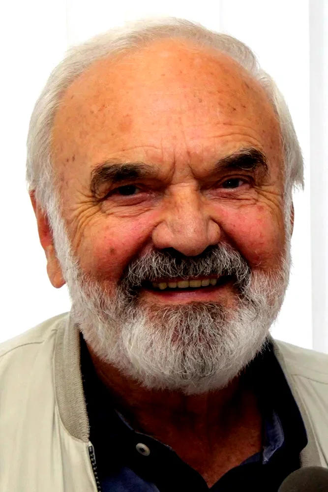  Zdenek Sverak