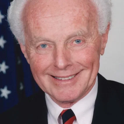  Tom Lantos