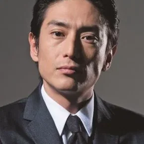 Photo star : Yusuke Iseya