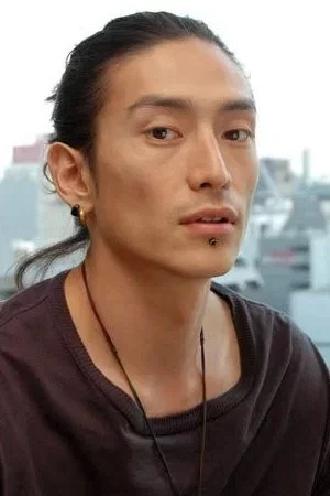 Yusuke Iseya photo