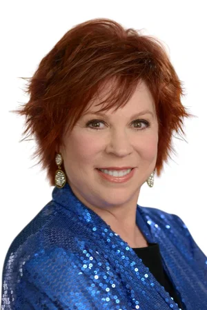  Vicki Lawrence