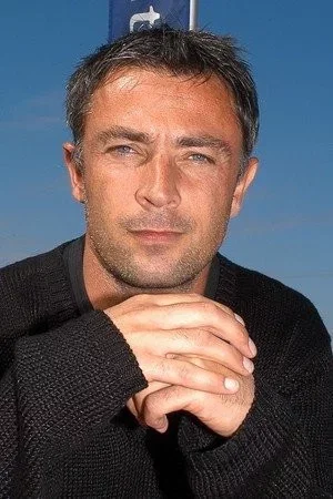  Frederic Deban photo