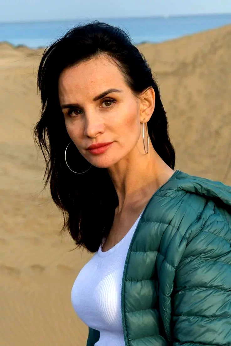  Violetta Kołakowska