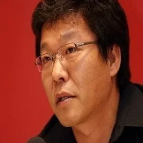 Photo star :  Yoon Jong-chan
