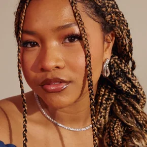 Photo star :  Laya DeLeon Hayes