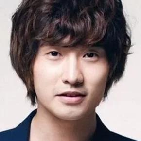 Photo star :  Ryu Duk-hwan