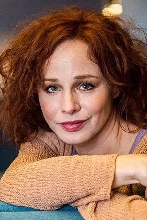  Eszter Ónodi