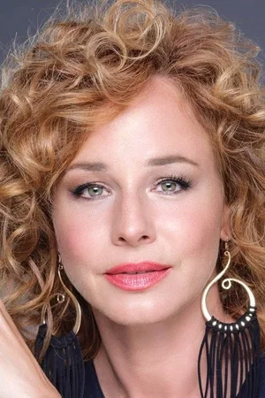  Eszter Ónodi