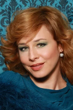  Eszter Ónodi