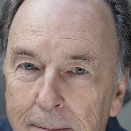  Michael Elwyn
