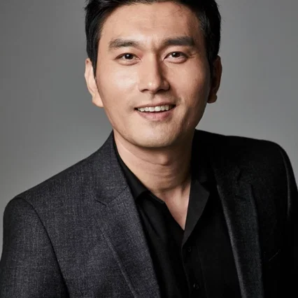  Ton-Ha Pak