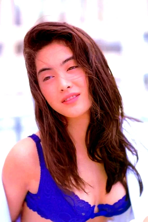  Kimika Yoshino