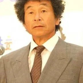 Photo star :  Kanpei Hazama