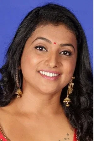  Roja Selvamani photo