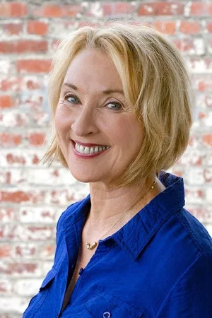 Lorri Holt photo