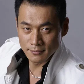 Photo star :  Ding Hai-Feng