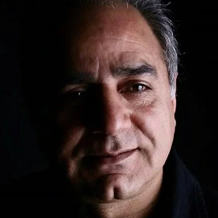  Parviz Parastouei