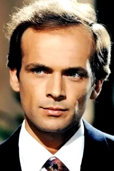  Nikos Papadopoulos