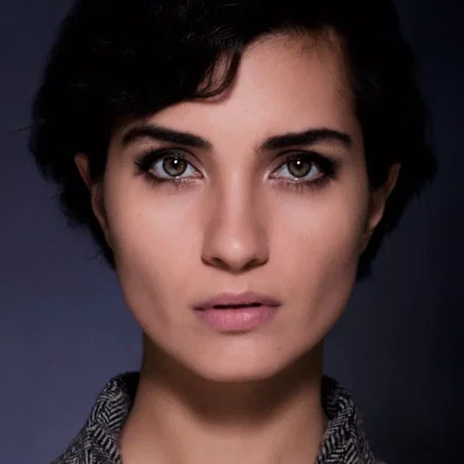  Tuba Büyüküstün