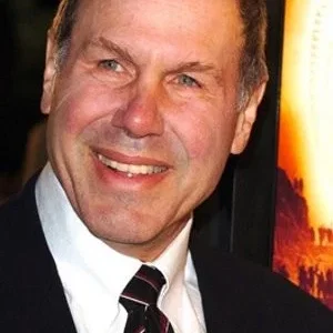  Michael Eisner