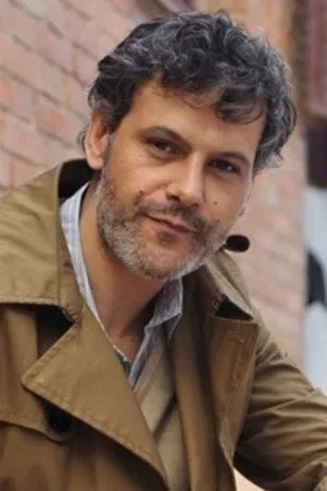 Roberto Enriquez photo