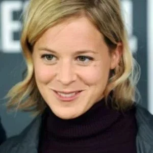  Bernadette Heerwagen