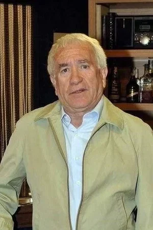 Cesareo Estebanez