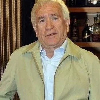 Cesareo Estebanez