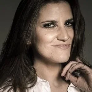  Luciana Acuña