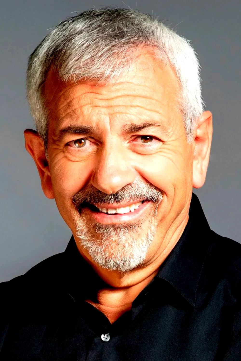  Carlos Sobera