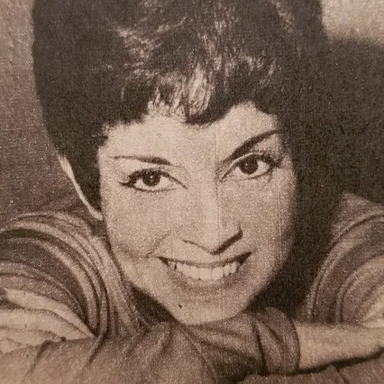  Virginia Luque