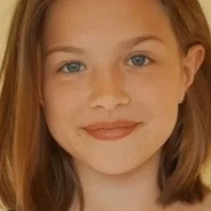  Luna Rösner