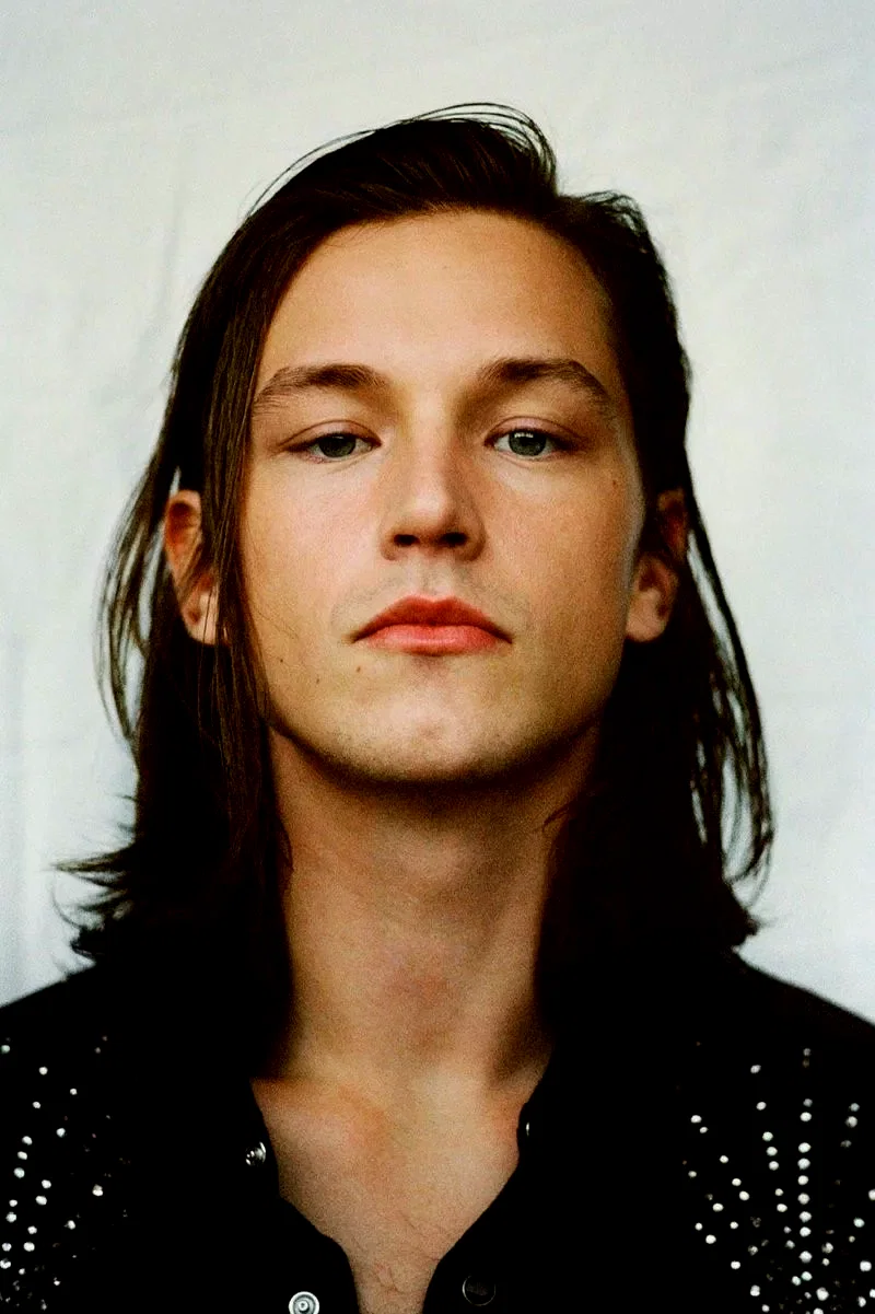  Simon Lööf